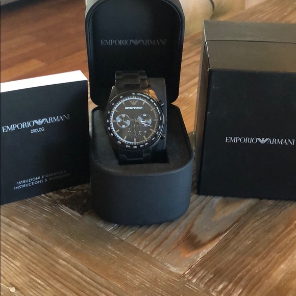Emporio Armani watch authentic GUC - Picture 3 of 5